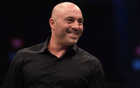 It's a Cryptocurrency Hustle: Joe Rogan on NFTs