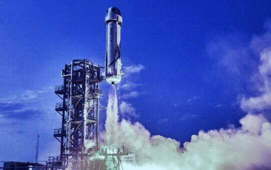 Justin Sun to Fly to Space on Jeff Bezos' Blue Origin Rocket Next Year