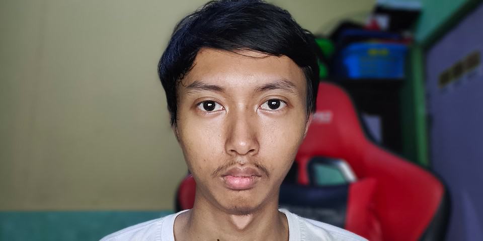 Indonesian Boy Ghozali Makes Bank Selling a Thousand Selfies as NFTs on OpenSea
