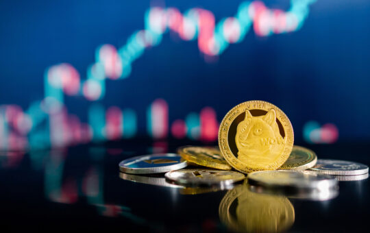 How can Shiba Inu avert a brutal sell-off in the coming weeks?