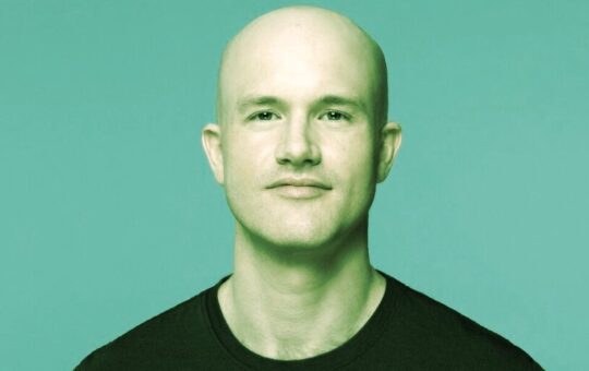 Coinbase CEO: We'd Shut Down Ethereum Staking If Threatened by Regulators
