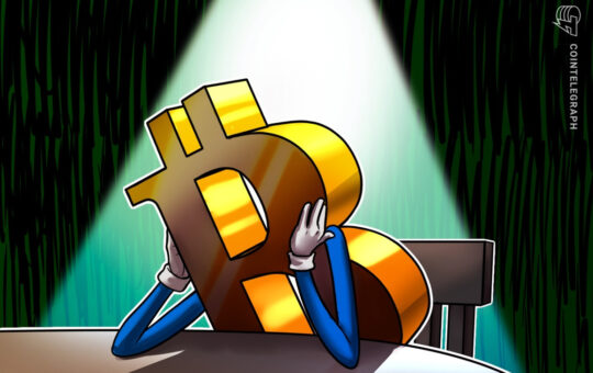 Bitcoin fails to break the $21K support, but bears remain shy