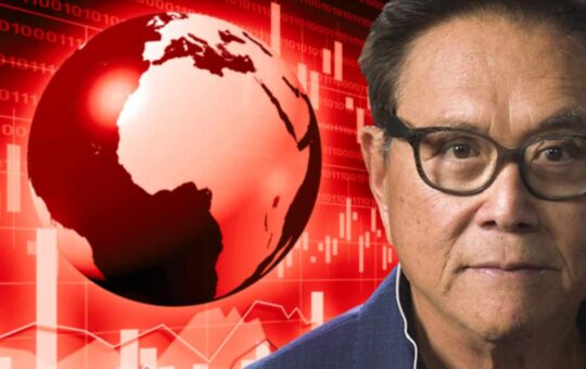 Rich Dad Poor Dad's Robert Kiyosaki Warns 'Everything Will Crash' — Plans to Buy More Bitcoin