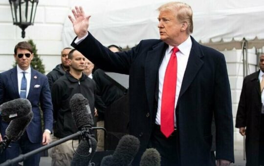 Sam Bankman-Fried Wanted to Pay Donald Trump $5 Billion to Not Run for President in 2024