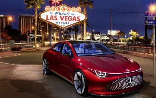 CES 2024: Mercedes-Benz Previews In-Car NFT Gallery, 'Emotional' AI Assistant