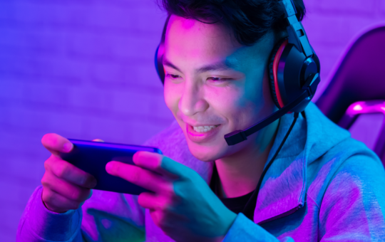 You Can Earn Bitcoin for Playing a Fun Mobile Word Game—Here's How Much