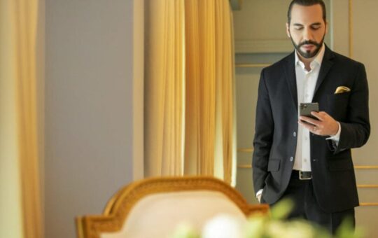 El Salvador Adds to Bitcoin Stash, Now Holds Nearly $400 Million in ‘Digital Gold’