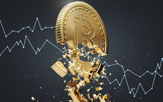 This Week in Coins: Bitcoin Hits All-Time High, Then Gets Battered, While Solana Soars