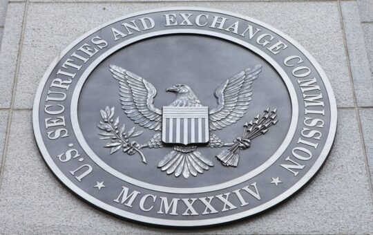 SEC Acknowledges Bitwise’s Spot XRP ETF Filing Adding to a Crowded List