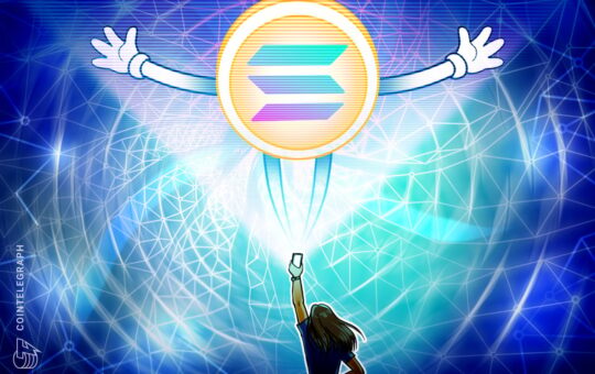 Solana network activity surge and ‘megaphone’ chart pattern set $210 SOL price target