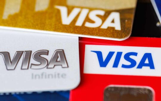 Visa Integrates Stablecoins Into 150 Million Merchant Network