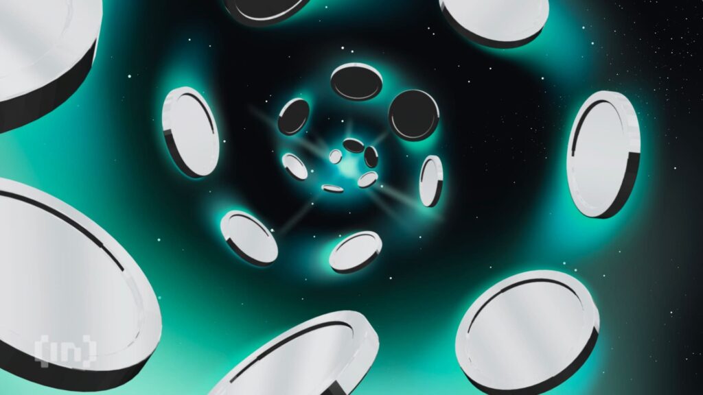 Altcoin Bear Cycle Has Surpassed Historical Duration — What Are Analysts Saying?