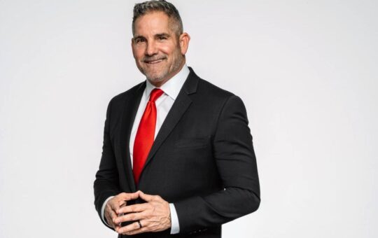 Grant Cardone Calls Bitcoin Treasury Companies the New Gold Rush