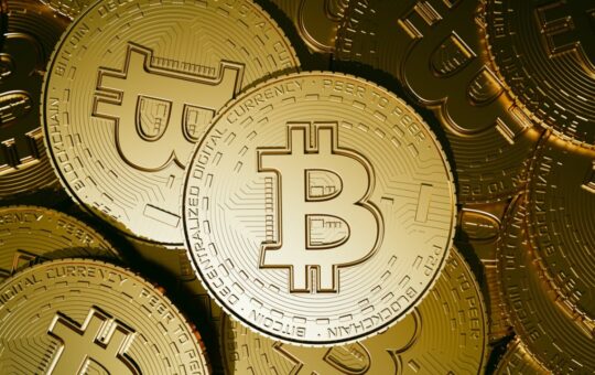 Strategy Eyes Fresh Bitcoin Buys With $4.2B Stock Sale After $14B in Q2 Gain