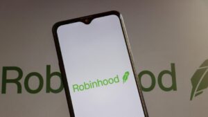 Robinhood Pulls in $1.31B Q2 Revenue as 44% Trading Surge Fuels Record Profit