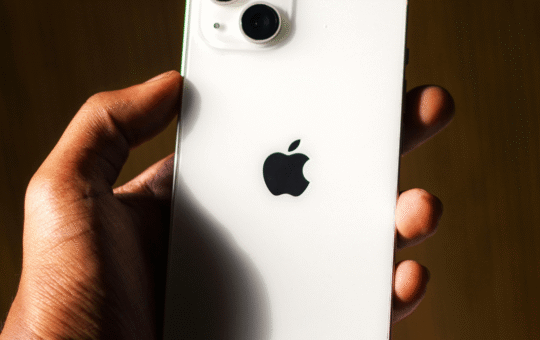 Apple Cash's Banking Partner Tightens ID Rules, Keeps Crypto Ban