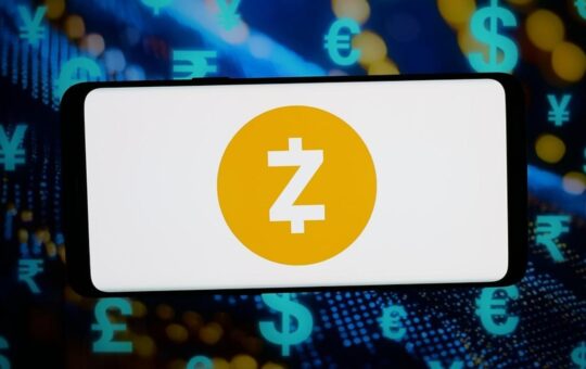 Zcash Turns 10 as Grayscale Highlights Its 20% Developer Fund